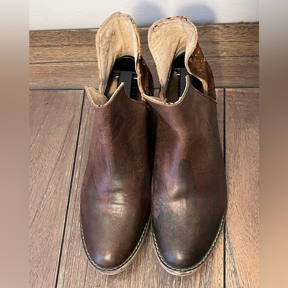 Circle G by Corral Copper Cut Out Booties Womens size 7.5 - Picture 8 of 11